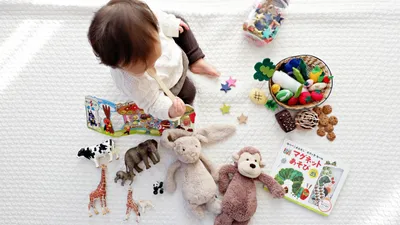 Best Montessori Toys for Babies (0-12 Months): 2026 Guide