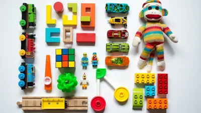 Best Fine Motor Toys for Toddlers: Build Hand Strength
