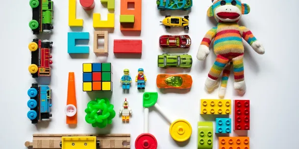 Best Fine Motor Toys for Toddlers: Build Hand Strength [2026]