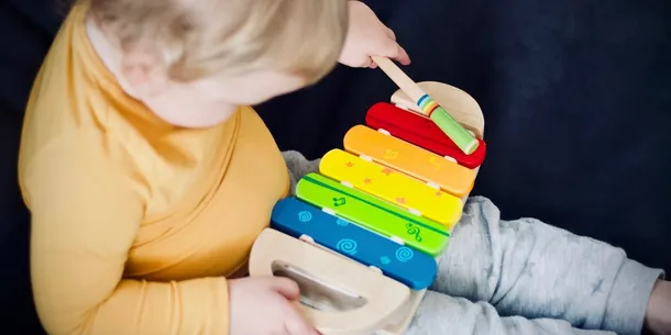 50 Montessori Activities for Toddlers (1-3 Years) [2026]